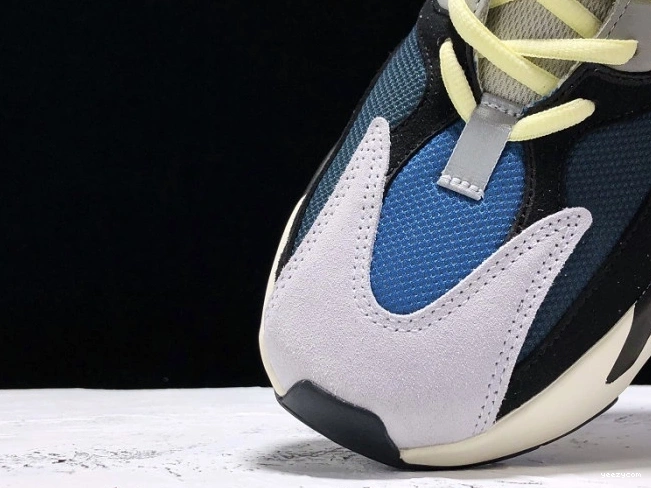 Adidas Runner Wave 700 B75571 Yeezy Boost 1112